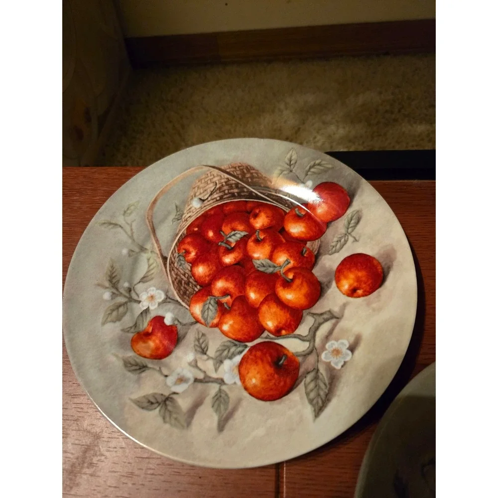 Set of 3 Vintage Style Apple Harvest Decorative Ceramic Plates Farmhouse Decor